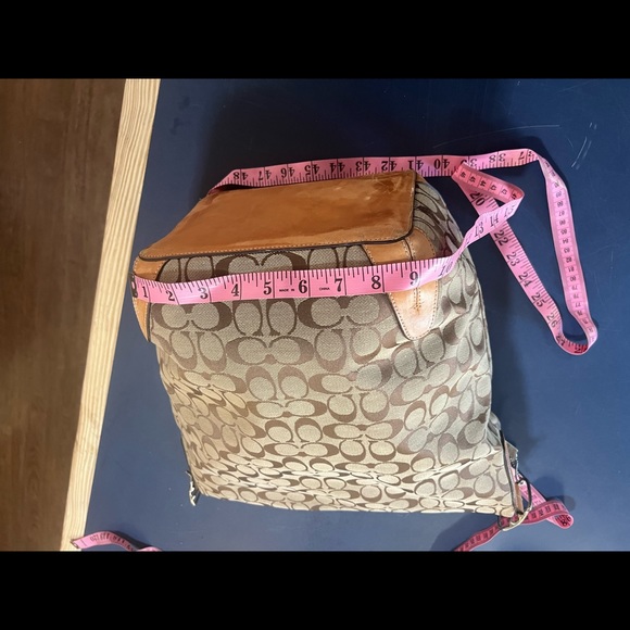 COACH - Picture 15 of 16